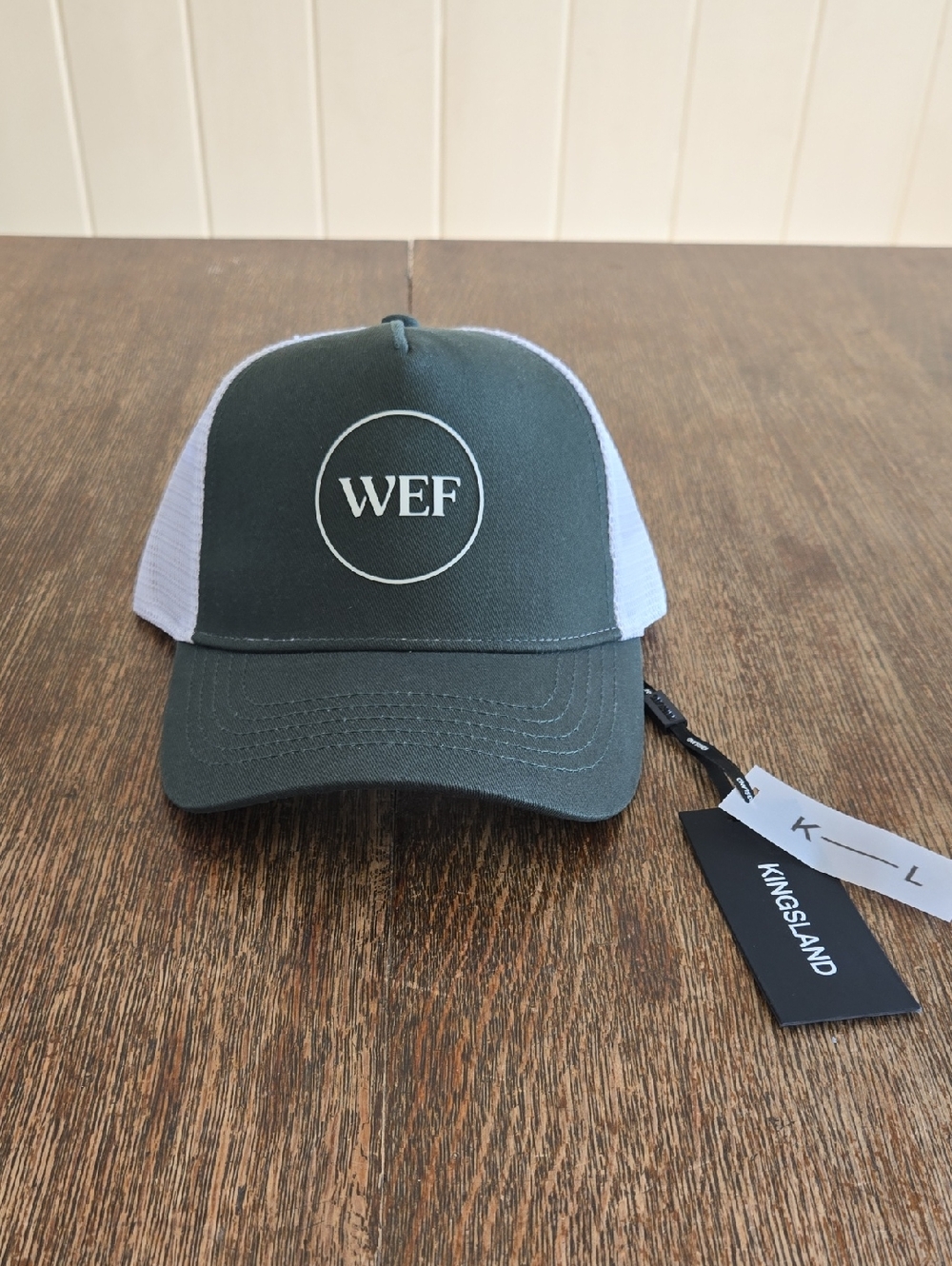 WEF Kingsland Duette Unisex Cap With Mesh, Green and White Color